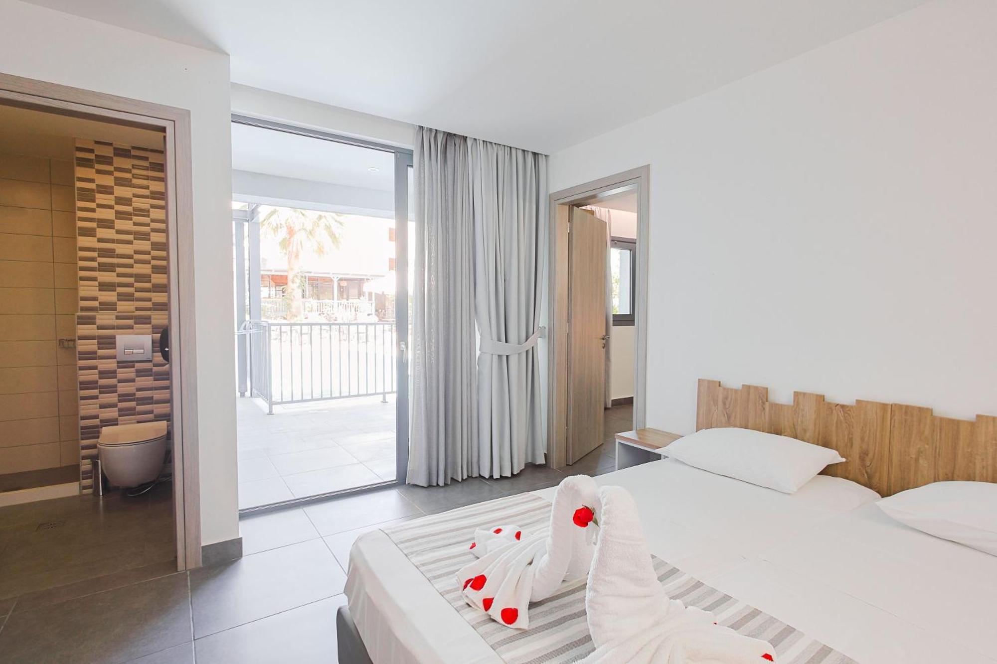 Pollis Hotel Khersónisos Eksteriør bilde